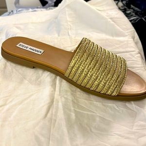 Steven Madden Gold Slides ‘Karolyn’ size 10